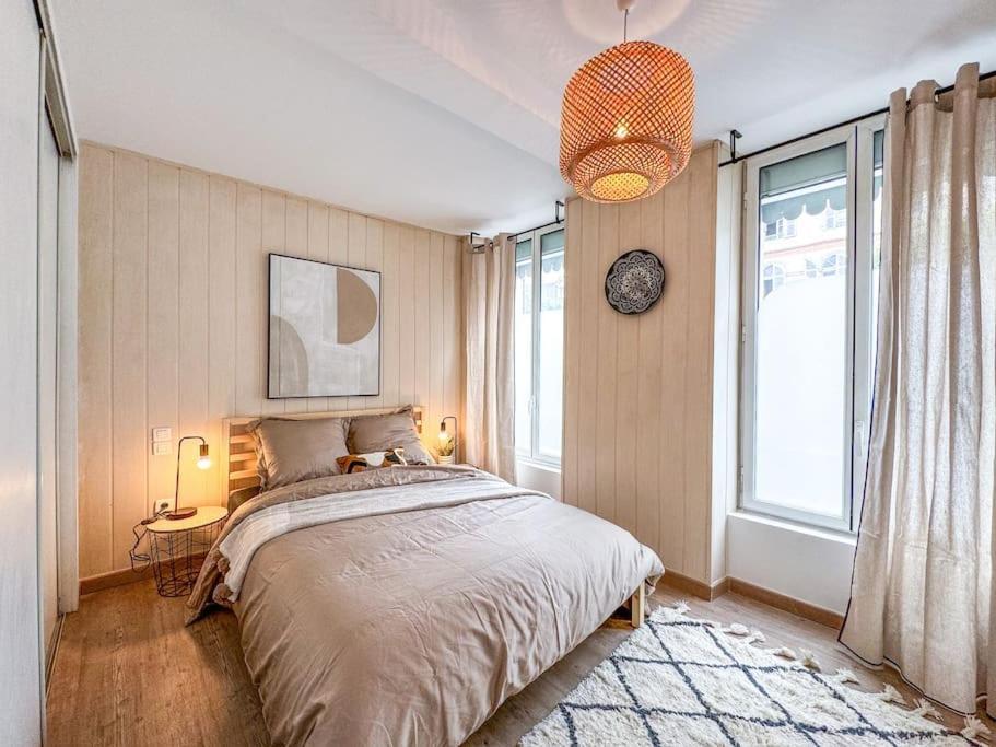 Elegance Au Coeur De Tarbes Apartment ภายนอก รูปภาพ